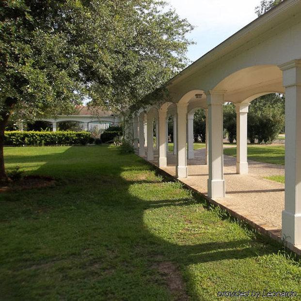 Columbia Lakes Hotel & Conference Center West Columbia Exterior foto